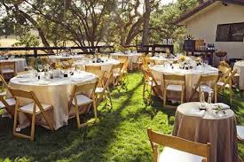 A backyard wedding is perfect for couples who love to be outdoors and want a uniquely sentimental feel for their big day. 55 Backyard Wedding Reception Ideas You Ll Love Happywedd Com