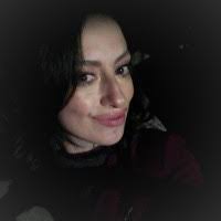 Sarah Cranmer's Instagram, Twitter & Facebook