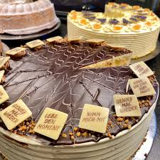 Konditorei Schenkel Welcher Spruch Passt Perfekt Zu Dir Oder Jemand Anderen Wir Sind Sehr Gespannt Spruche Torte Torten Glutenfreietorte Glutenfrei Glutenfree Konditoreiglutenfrei Aichach Glutenfreiesparadies Bestekonditorin
