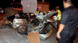 No.19 d, lot k bandar baru fasa 3, 33000 kuala kangsar, perak. One Dead Seven Hurt In Accident On Jalan Ipoh Lumut