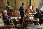 Cinema : quai d orsay thierry lhermitte bouillonnant en villepin