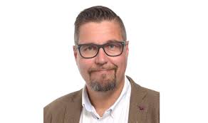 Tuuli tuo ja virta vie