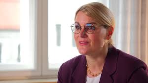 Drei Jahre Krisen-Oberbürgermeisterin: Die Halbzeitbilanz von Eva Weber