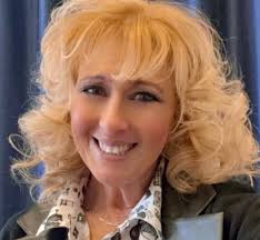 Humbled & honored to receive this award & recognition Thank you to 96.5 TIC  FM for this distinction #radio #etiquette #foodbank #CT