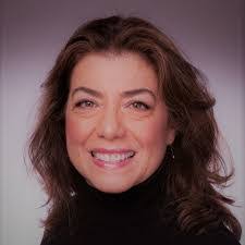 Daphne Dickson's Instagram, Twitter & Facebook