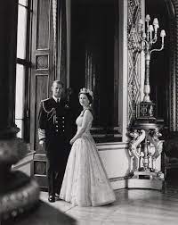 Queen Elizabeth And Prince Phillip Google Search Queen Elizabeth Her Majesty The Queen Queen Of England