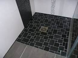 25 07 10 Sol De La Douche Italienne Sol Douche Italienne Douche Italienne Carrelage Douche Italienne