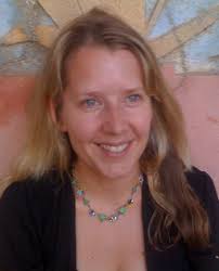 Hello, Tilly: A Tilly and Friends Books : Dunbar, Polly, Dunbar, Polly:  Amazon.in: Books