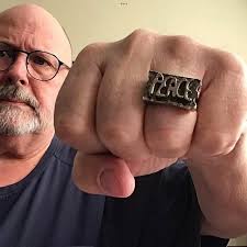 Bryce Harper vs. Whit Merrifield, Hat Flip Mechanics.