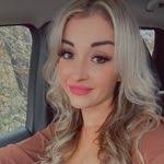 Rebecca Runyon's Instagram, Twitter & Facebook