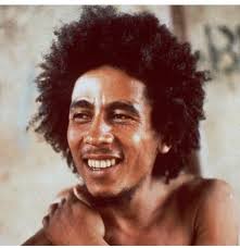 Bob Marley And His Afro Men S Hair His Texture Curly Fro Men With Curly Fros Afro Textured Hair Afro Bob Marley