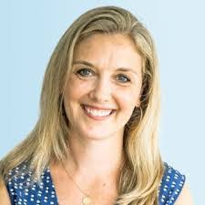 Sarah De's Instagram, Twitter & Facebook