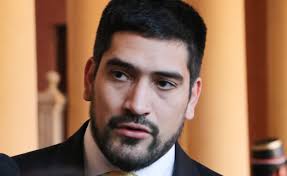 Y el abrazo republicano? Existe