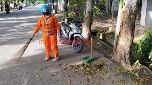 Uraian tugas petugas kebersihan a. Petugas Kebersihan Wajib Taati Protkes Covid 19 Irawan Ingatkan Hal Ini Media Totabuan