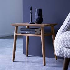 epingle par edwards sur bedside tables idee deco table mobilier de salon table de chevet vintage