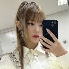 Sharon Acuña (sharon652003)