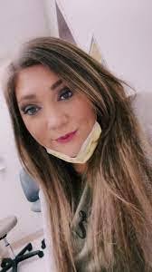 Hilary Thacker's Instagram, Twitter & Facebook