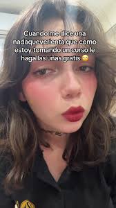 Humor de Manicuristas: Curso de Uñas con Mamá