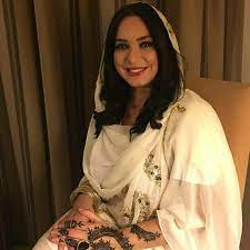 تشتهر الحنة السودانية بنقوشها الرائعه ورشماتها على اليدين او الرجلين ,اليك اجمل نقوش. Sudanese Heritage On Twitter Ø§Ù„Ø«ÙˆØ¨ Ø§Ù„Ø³ÙˆØ¯Ø§Ù†ÙŠ Ø§Ù„Ø²ÙŠ Ø§Ù„ØªÙ‚Ù„ÙŠØ¯ÙŠ Ø§Ù„Ù…Ù…ÙŠØ² Ù„Ù„Ù…Ø±Ø£Ø© Ø§Ù„Ø³ÙˆØ¯Ø§Ù†ÙŠØ© Ù‚Ø¯ÙŠÙ…Ø¢ ÙˆØ­Ø¯ÙŠØ«Ø¢ Ø§Ù„Ø³ÙˆØ¯Ø§Ù† Ø§Ù„Ø«ÙˆØ¨ Ø§Ù„Ø³ÙˆØ¯Ø§Ù†ÙŠ Ø²ÙŠ ØªÙ‚Ù„ÙŠØ¯ÙŠ ØªØ±Ø§Ø« Ø§Ù„Ø³ÙˆØ¯Ø§Ù† The Sudanese Dress The Traditional Costume Of The Sudanese Women Is
