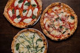 Seis pizzarias brasileiras estão entre as melhores do mundo pelo 'Oscar da pizza'; veja quais