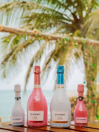 J.P CHENET  ICE