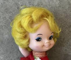 VINTAGE 1969 REMCO Finger Ding Betty Ballerina doll $28.00