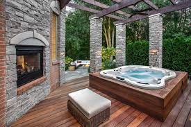 A jacuzzi hot tub can cost between $5000 and ten thousand dollars depending on your desired size and additional hot tub features like music or lighting, and sometimes in relation to your geographic. Hot Tub Buying Guide Typical Hot Tub Dimensions And Sizes