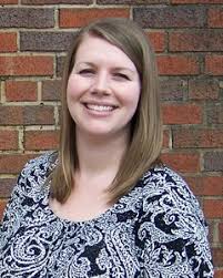 2015-16 Advising Survey Results: An Increase in Positive Advising  Experiences Excellence in Advising Administrator Award