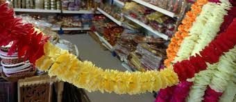 Sep 04, 2021 · artificial flowers look exactly like the actual flowers, but they can stay up for as long as you want. Artificial Flowers For Pooja Room Decoration 6 29330 Buy Wedding Decor Online