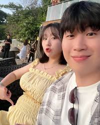 보라카이의 저녁 . 여긴 저녁 노을도 이쁘네😍 . . #셀스타그램 #여행스타그램 #얼스타그램 #친스타그램 #우정스타그램 #우중 #여행  #보라카이 #노을스타그램 #노을 #일상 #데일리 #daily