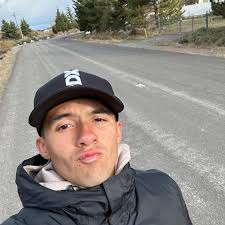 This weeks featured rep is Chris Carlisle @kutakit