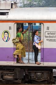 1,300+ Crowded Train India Stock Photos ...