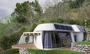 Amazing Low Cost Off Grid Lifehaus Homes Are Made From Recycled Materials Sustainable Architecture Green Architecture Earthship Home
