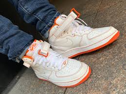 Genius hack shows how to get creases out of shoessubscribe to informoverload: Forcefield Review These Foam Inserts Keep My Sneakers Crease Free