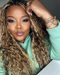 Lillie Grace's Instagram, Twitter & Facebook