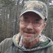 Michael Vicknair's Instagram, Twitter & Facebook