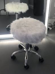 5 out of 5 stars with 6 ratings. Mp Vanities Showroom Faux Fur Vanity Stool For Sale In Stockton Ca Offerup