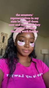 I reccommend #pinkaesthetic #hyperfeminine #pinkacademia #legallyblonde