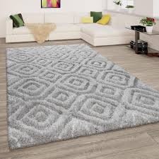 Tapis shaggy au velours confortable et douillet à longs poils, à prix vraiment pas cher. Tapis Shaggy Gris Rue Du Commerce