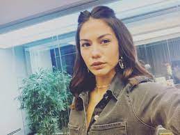 Demetozdemir Hashtag On Twitter Sanem Actresses Beautiful Actresses