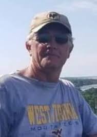 Obituary information for Robert Lester McCullough
