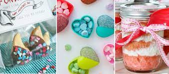 50 romantic gifts for women on valentine's day (or any day). 12 Adorable Diy Valentine S Day Food Gifts Fun365