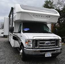 New Or Used Class C Motorhomes For Sale Rvs Near Chicago In 2021 Motorhomes For Sale Class C Motorhomes Campers For Sale