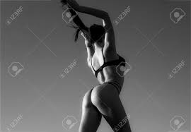 Sexy Riesenarsch. Schöner Weiblicher Rücken Und Beute. Lizenzfreie Fotos,  Bilder und Stock Fotografie. Image 183618487.