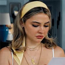 What Are Thoughts On The Danica Richards character Played by Madelyn Cline?  : r/LastSummerFilms