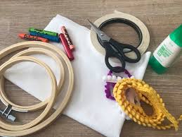 Wer sich gern mit freunden noch eine weile draußen unterhält, wählt für eine angenehme stimmung eine attraktive gartenlaterne, deren leise. Deko Diy Idee Laternen Aus Stoff Fur Garten Und Balkon Mamahoch2