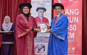 Dekan fakulti perubatan, ukm, ym prof. Vape Bahayakan Kesihatan Timbalan Dekan Fakulti Perubatan Ukm