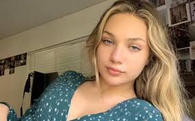 Maddie ziegler is an eminent american dancer, actress, and fashion model. Maddie Ziegler Biography Dance Family Net Worth