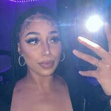 Desiree Carter (@desireejasmine_7)