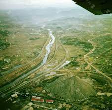 川は生きている 遠賀川 福岡県 田川郡赤池町を流れる遠賀川沿いには 中小の炭鉱が密集している 町 福岡 炭鉱